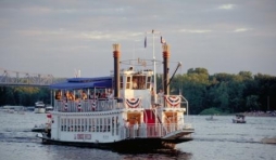 (c) Wisconsin Department of Tourism