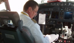 commandant de bord luxair
