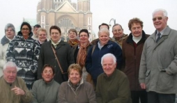 une partie du groupe, devant la basilique de Koekelberg