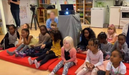 Oserons-nous la légende: le grand remplacement chez les têtes blondes?