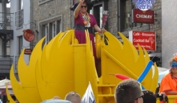  Carnavaltafalisia , Valou Manitou,Valerie Kremer, reine du Carnaval du soleil.