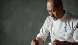 Le chef doublement étoilé San Degeimbre