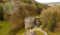 tours féodales de l'ancien château des Comtes de Salm 